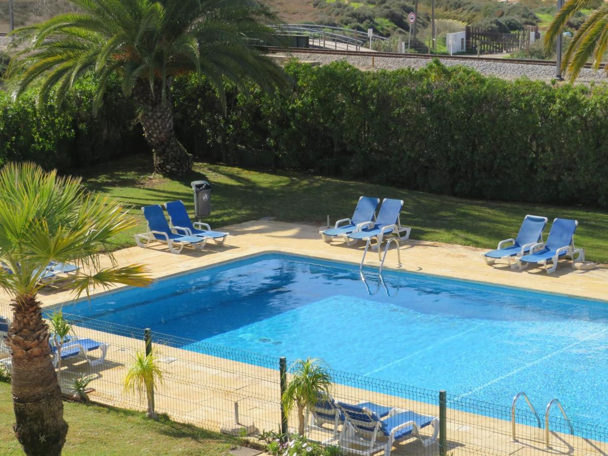 Hotel Ibis Faro Algarve Экстерьер фото